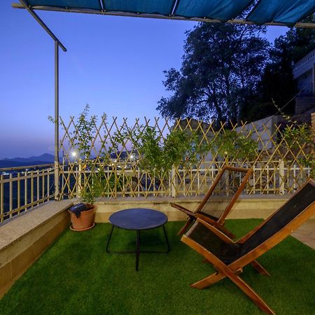 Cogollos De La Vega Hostal Nazari מראה חיצוני תמונה